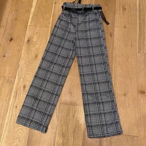 Womens plaid pants, size M